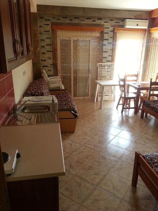 Apartments In Amor Ulcinj Esterno foto