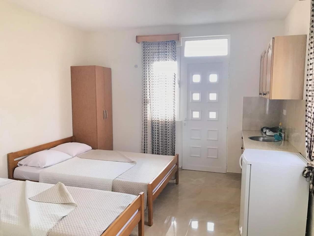 Apartments In Amor Ulcinj Esterno foto