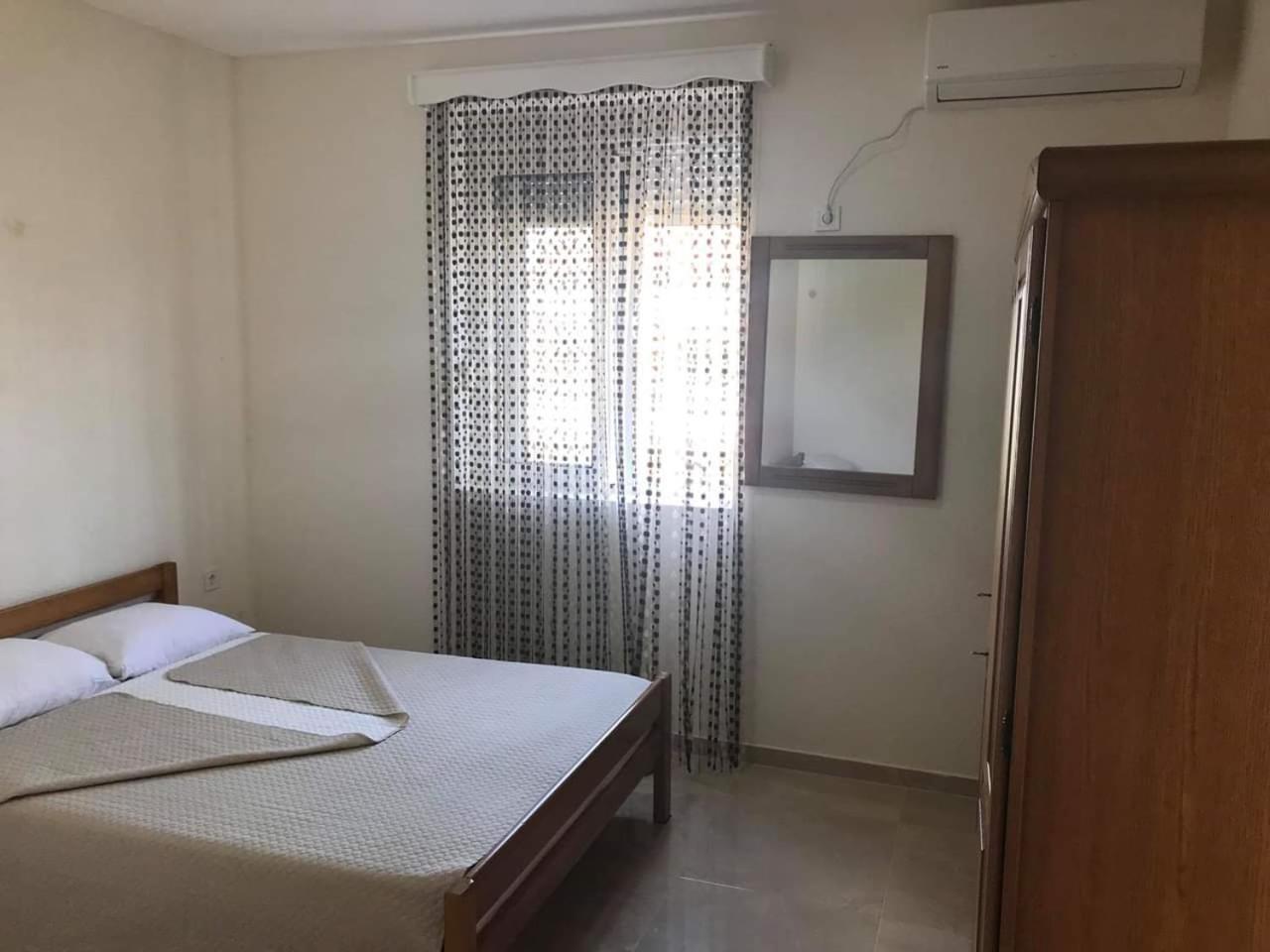 Apartments In Amor Ulcinj Esterno foto