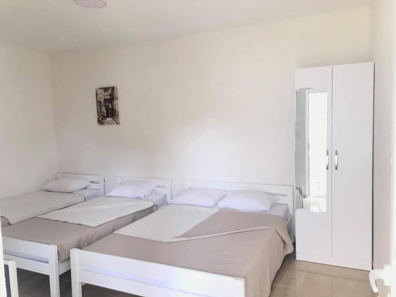 Apartments In Amor Ulcinj Esterno foto